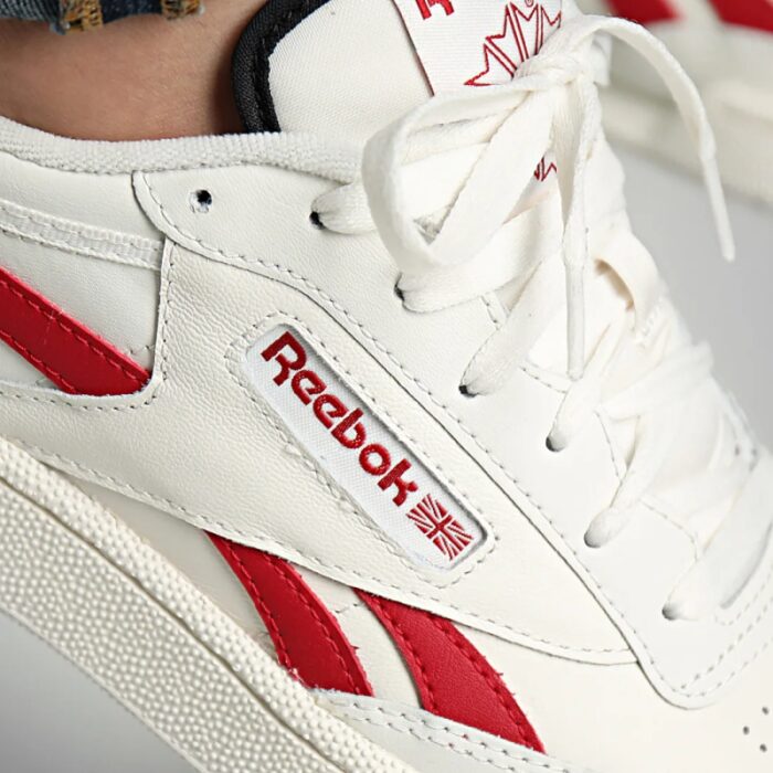 حذاء ريبوك كلوب سي ريفينج للرجال لون طحيني وأحمر ونعل طحيني - Reebok Men"s Club C Revenge Shoes - Image 11