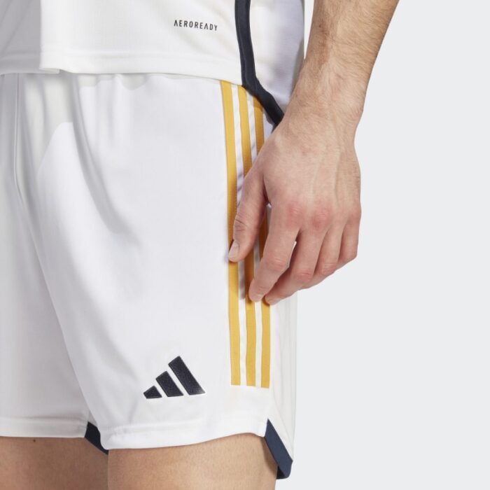 ⁦شورت اديداس ريال مدريد للجنسين لون أبيض-adidas Real Madrid 23/24 Home Shorts - White⁩ - الصورة ⁦7⁩