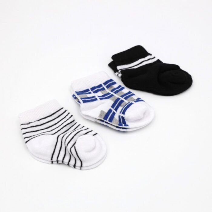 ⁦جرابات للأطفال (3 أزواج) بألوان متعددة⁩ - الصورة ⁦4⁩