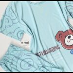 ⁦بجامة قطنية بأكمام قصيرة بتصميم مطبوع للنساء لون أزرق فاتح من Sami boutique⁩ - الصورة ⁦2⁩