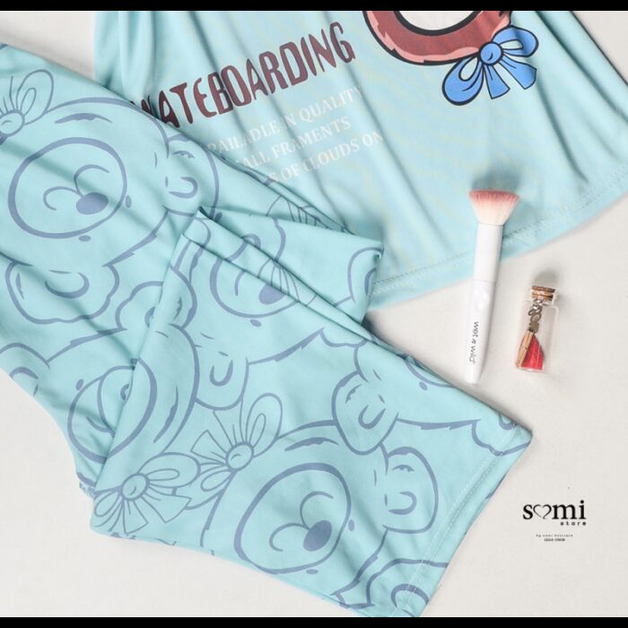 ⁦بجامة قطنية بأكمام قصيرة بتصميم مطبوع للنساء لون أزرق فاتح من Sami boutique⁩ - الصورة ⁦3⁩