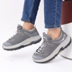 ⁦حذاء اي كان سبورت بأربطة للرجال لون رمادي ونعل رمادي وأسود⁩ - الصورة ⁦3⁩