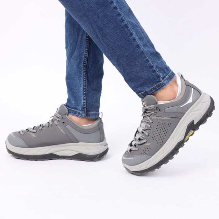 ⁦حذاء اي كان سبورت بأربطة للرجال لون رمادي ونعل رمادي وأسود⁩ - الصورة ⁦11⁩