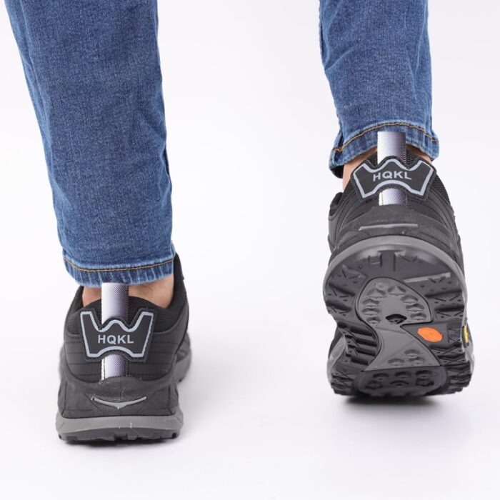 ⁦حذاء اي كان سبورت بأربطة للرجال لون أسود ونعل رمادي وأسود⁩ - الصورة ⁦7⁩