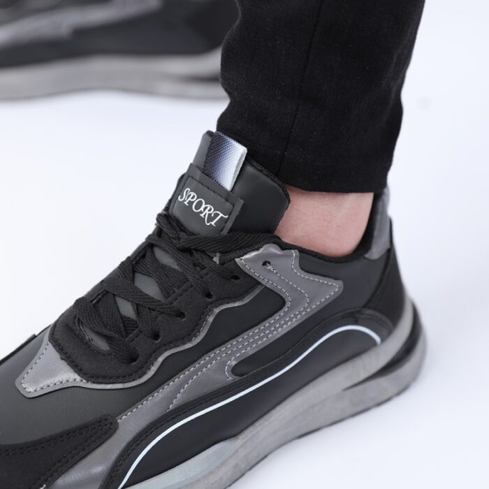 ⁦حذاء كاجوال شبابي للرجال لون أسود⁩ - الصورة ⁦4⁩