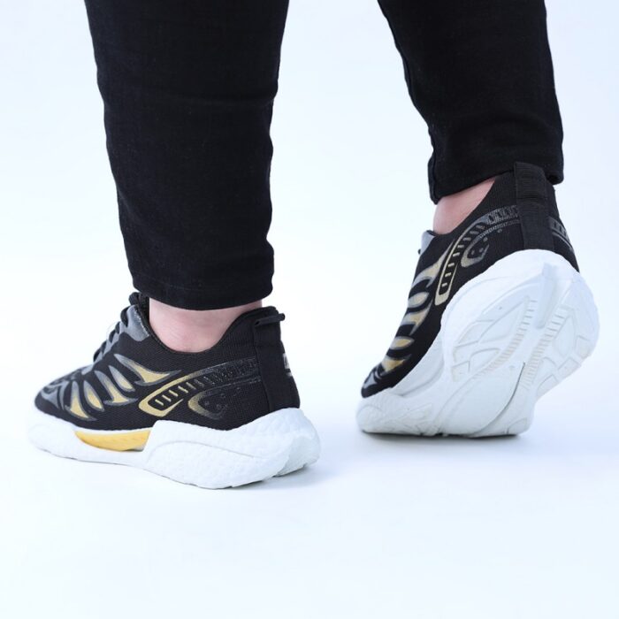 ⁦حذاء فاشن كاجوال نسيج للرجال لون أسود ونعل أبيض⁩ - الصورة ⁦8⁩