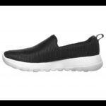 ⁦حذاء سكيتشرز جو ووك جوي سليب أون للنساء لون أسود ونعل أبيض- Skechers Women's Go Walk Joy Slip On Shoes⁩ - الصورة ⁦6⁩