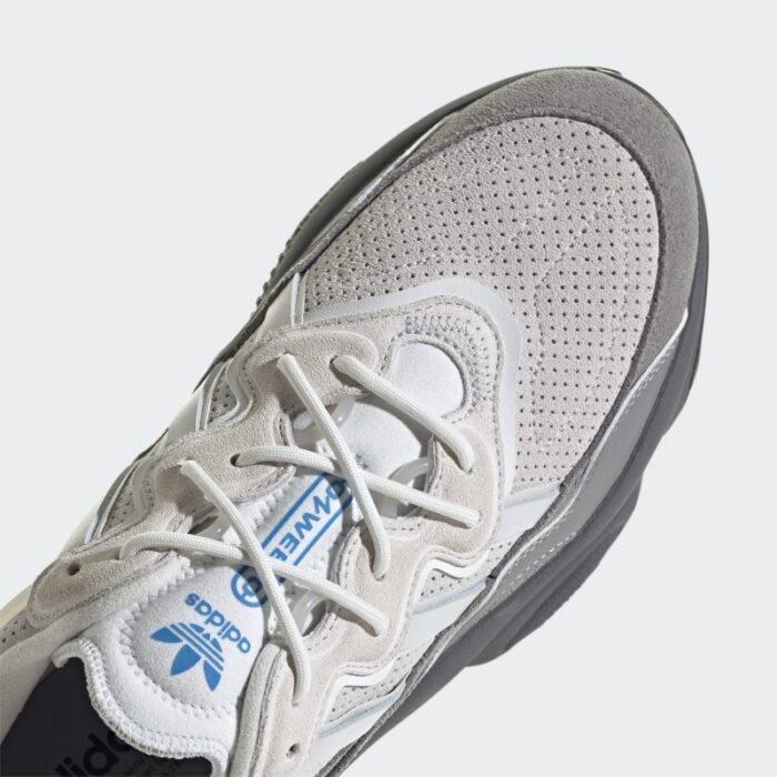 ⁦adidas Men's OZWEEGO TR Shoes - Grey - حذاء اديداس أوزويجو تي ار للرجال لون رمادي⁩ - الصورة ⁦9⁩