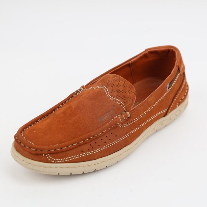 ⁦حذاء كاجوال شامواه للرجال لون عسلي⁩ - الصورة ⁦4⁩