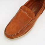 ⁦حذاء كاجوال شامواه للرجال لون عسلي⁩ - الصورة ⁦5⁩