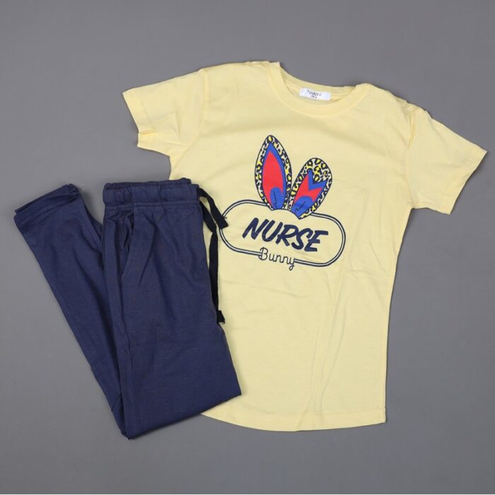 ⁦بجامة صيفية للأطفال لون أصفر فاتح وكحلي بتصميم NEVER STOP⁩ - الصورة ⁦3⁩