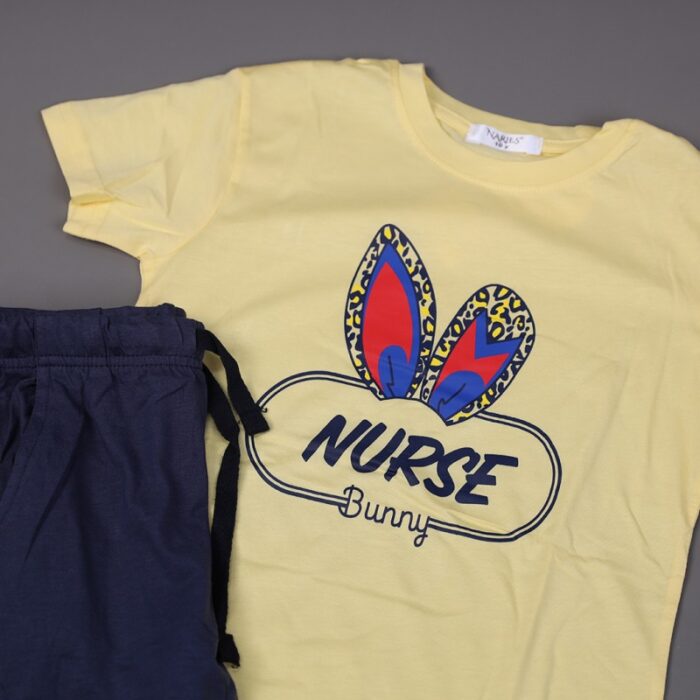 ⁦بجامة صيفية للأطفال لون أصفر فاتح وكحلي بتصميم NEVER STOP⁩ - الصورة ⁦4⁩