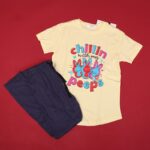 بجامة صيفية للأطفال لون أصفر فاتح وكحلي بتصميم أرانب