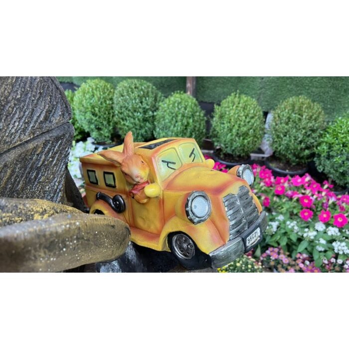 ⁦قوار سيارة الأرنب يضيء بالطاقة الشمسيه⁩ - الصورة ⁦4⁩