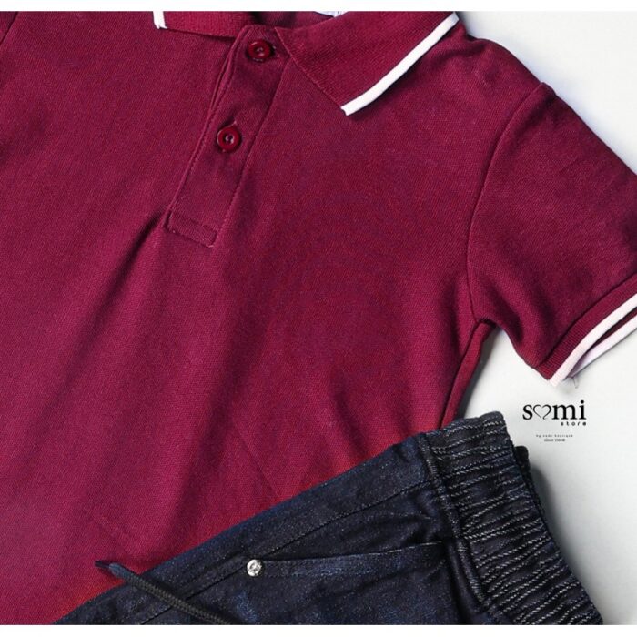 10332891_67dc411463357 طقم تيشيرت بولو وشورت جينز للأطفال لون خمري وأزرق من Sami Boutique - الصورة 1