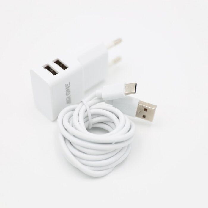 ⁦شاحن بمنفذين يو اس بي مع كابل منفذ تايب سي لون أبيض-AIR ONE USB Charger 12W 1.5M Cable Type C⁩ - الصورة ⁦4⁩