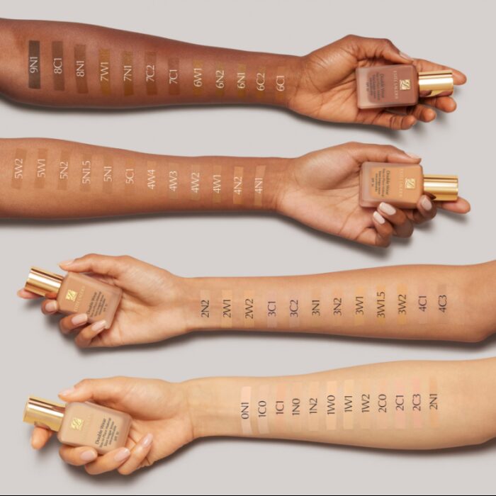 ⁦Double Wear Stay-in-place Makeup (6C1 RICH COCOA) by ESTEE LAUDER 30ml - كريم أساس درجة (6C1 RICH COCOA) من إستي لودر 30 مل⁩ - الصورة ⁦4⁩