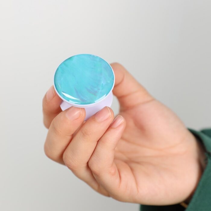 ⁦ستاند مقبض موبايل لاصق من 9 برو لون أزرق⁩ - الصورة ⁦4⁩