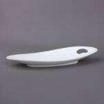 ⁦صحن بورسلان بتصميم شبه مستطيل حجم 30×8سم لون أبيض⁩ - الصورة ⁦6⁩