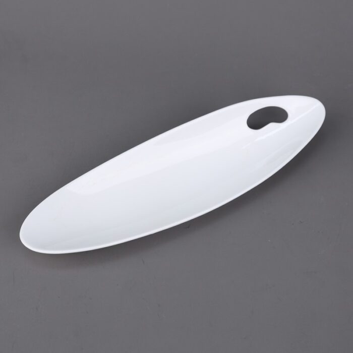 ⁦صحن بورسلان بتصميم شبه مستطيل حجم 30×8سم لون أبيض⁩ - الصورة ⁦8⁩