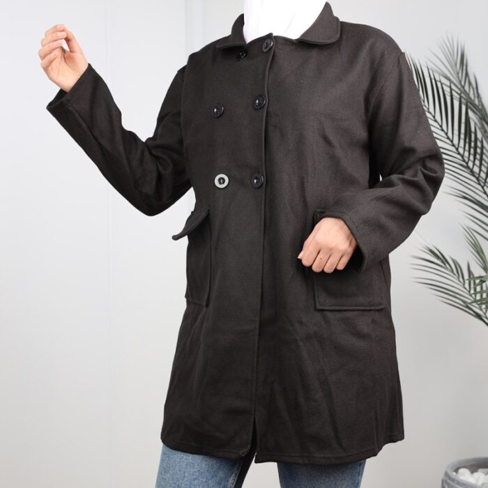 ⁦جاكيت شتوي جوخ للنساء لون أسود⁩ - الصورة ⁦2⁩