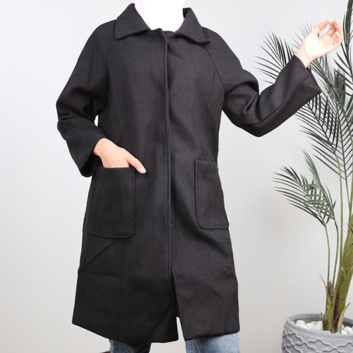 ⁦جاكيت شتوي جوخ طويل للنساء لون أسود⁩ - الصورة ⁦3⁩