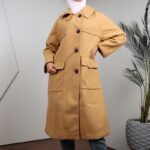 ⁦جاكيت شتوي جوخ للنساء لون بيج غامق⁩ - الصورة ⁦3⁩