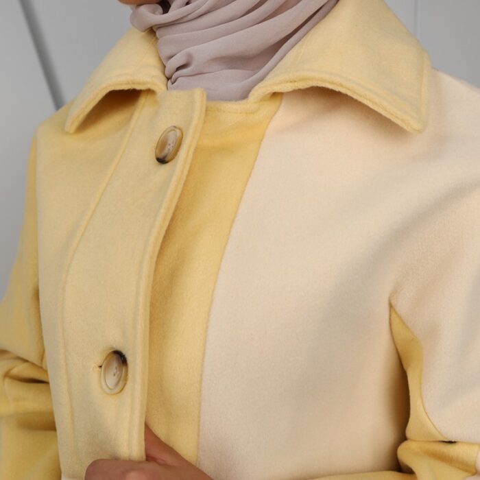 ⁦جاكيت شتوي جوخ للنساء لون بيج و أصفر⁩ - الصورة ⁦12⁩