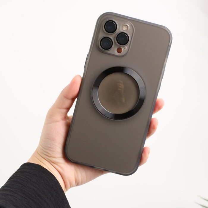 ⁦كفر جوال ايفون 12 برو ماكس مج سيف خفيف ومقاوم للصدمات مع حماية كاميرا ماركة FEEX⁩ - الصورة ⁦3⁩