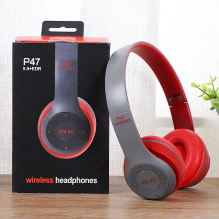 ⁦P47 wireless headphones - سماعة للرأس لاسلكية لون أسود و أحمر⁩ - الصورة ⁦2⁩