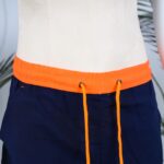 ⁦شورت شبابي قصير للرجال لون كحلي⁩ - الصورة ⁦4⁩