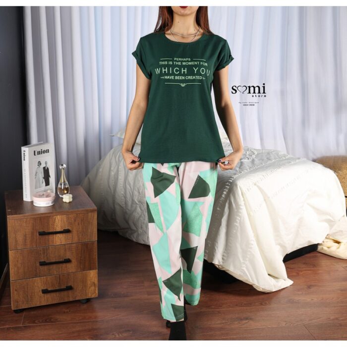 10333676_67dc459bb8e50 بجامة صيفية بأكمام قصيرة للنساء لون أخضر من Sami Boutique - الصورة 1