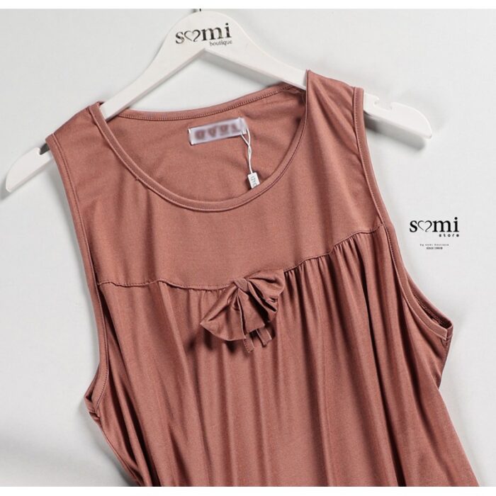 ⁦فستان بيتي بأكمام قصيرة للنساء لون نود من Sami Boutique⁩ - الصورة ⁦3⁩