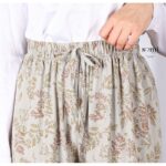 ⁦بنطلون فضفاض مع رباط للنساء لون سكني من Sami Boutique⁩ - الصورة ⁦3⁩