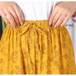 بنطلون فضفاض مع رباط للنساء لون كموني من Sami Boutique