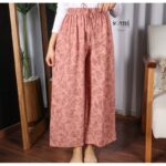 ⁦بنطلون فضفاض مع رباط للنساء لون زهري من Sami Boutique⁩ - الصورة ⁦3⁩