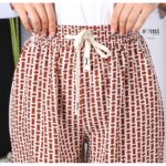 بنطلون بيتي فضفاض مع رباط للنساء لون بيج وبني من Sami Boutique