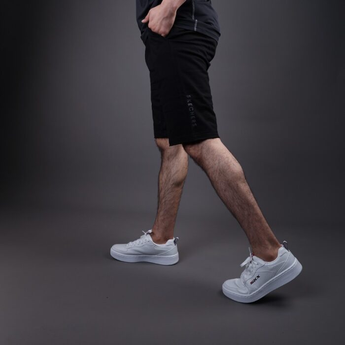 ⁦شورت سكيتشرز فيوتشر للرجال لون أسود⁩ - الصورة ⁦3⁩