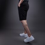 ⁦شورت سكيتشرز فيوتشر للرجال لون أسود⁩ - الصورة ⁦6⁩