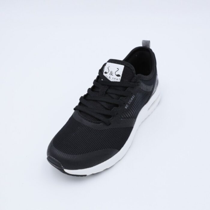 ⁦حذاء سول آند سول بأربطة لون أسود ونعل أبيض⁩ - الصورة ⁦7⁩