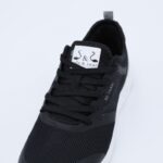 ⁦حذاء سول آند سول بأربطة لون أسود ونعل أبيض⁩ - الصورة ⁦8⁩