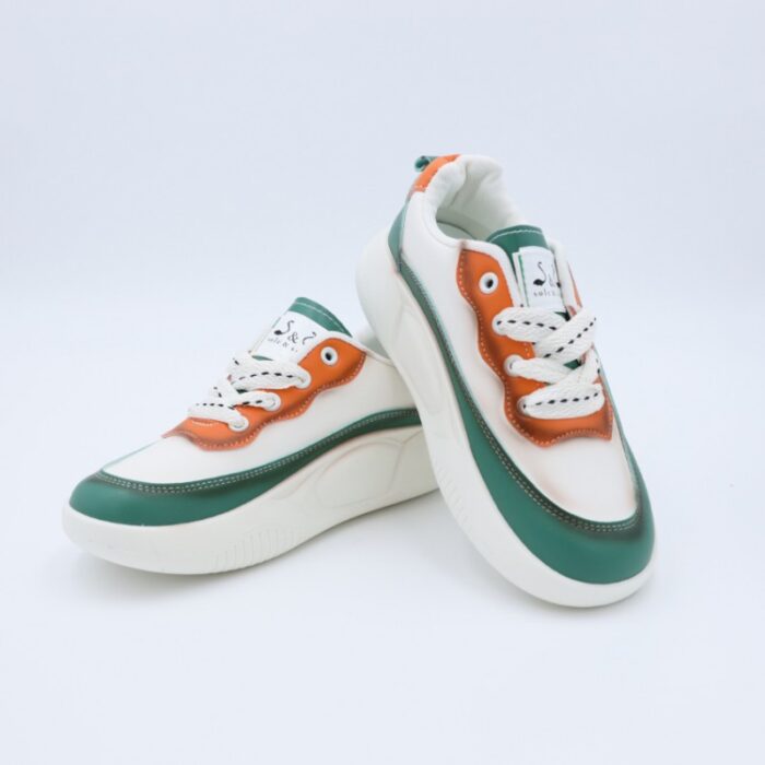 ⁦حذاء سول آند سول بأربطة للنساء لون أبيض وأخضر وبرتقالي⁩ - الصورة ⁦8⁩