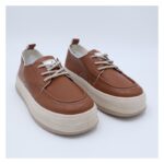 حذاء سول آند سول بأربطة كاجوال للنساء لون بني ونعل بيج