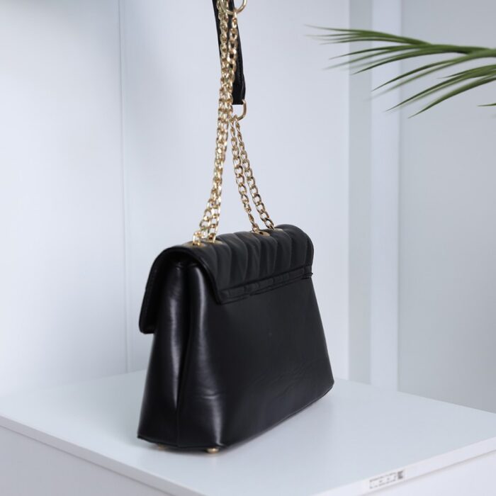 ⁦شنطة كتف لون اسود⁩ - الصورة ⁦3⁩