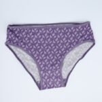 ⁦طقم داخلي نسائي قطني مُكون من 3 قطع بألوان متعددة⁩ - الصورة ⁦3⁩