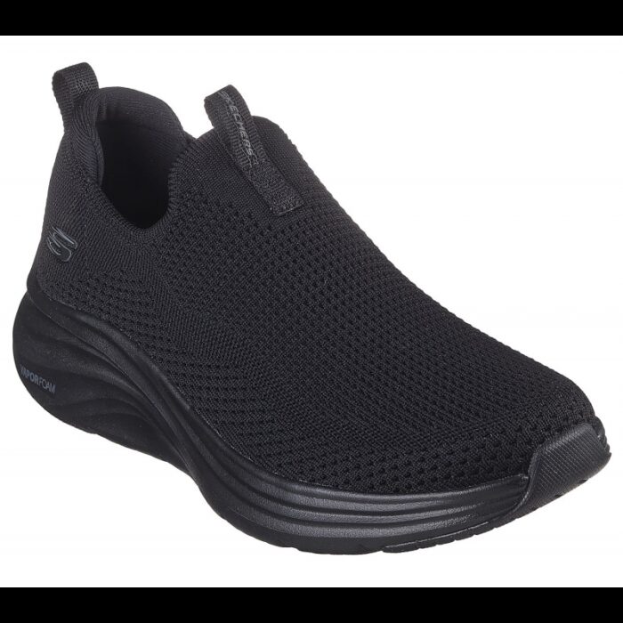 10334048_67dc47dc97dd1 حذاء سكيتشرز فابور فوم ترو كلاسيك للنساء لون أسود - Skechers Women's Vapor Foam True Classic Shoes - الصورة 1