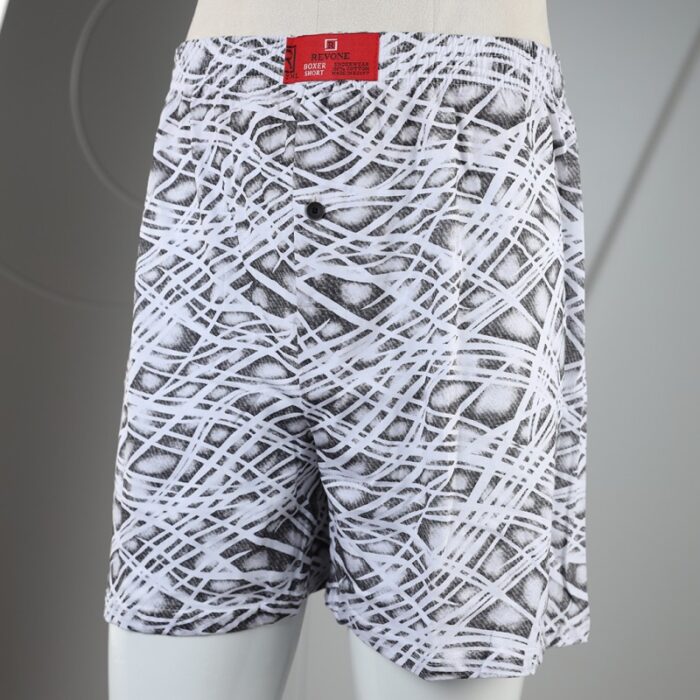 ⁦بوكسر رجال قطني لون أبيض موشح أسود⁩ - الصورة ⁦2⁩