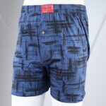 ⁦بوكسر رجال قطني لون كحلي بأشكال أسود⁩ - الصورة ⁦2⁩