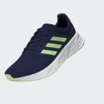 ⁦حذاء اديداس جلاكسي 6 للرجال لون أزرق ونعل أبيض-adidas Mens' Galaxy 6 Shoes - Blue⁩ - الصورة ⁦13⁩