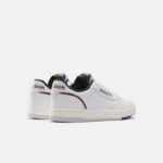 ⁦حذاء ريبوك فيز كورت للجنسين لون أبيض - Reebok Unisex' Phase Court Shoes⁩ - الصورة ⁦3⁩